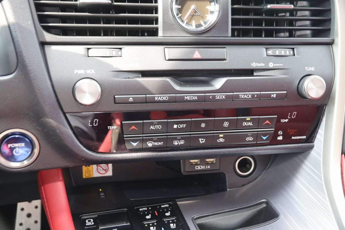 2022 Lexus RX 450h F SPORT photo 33