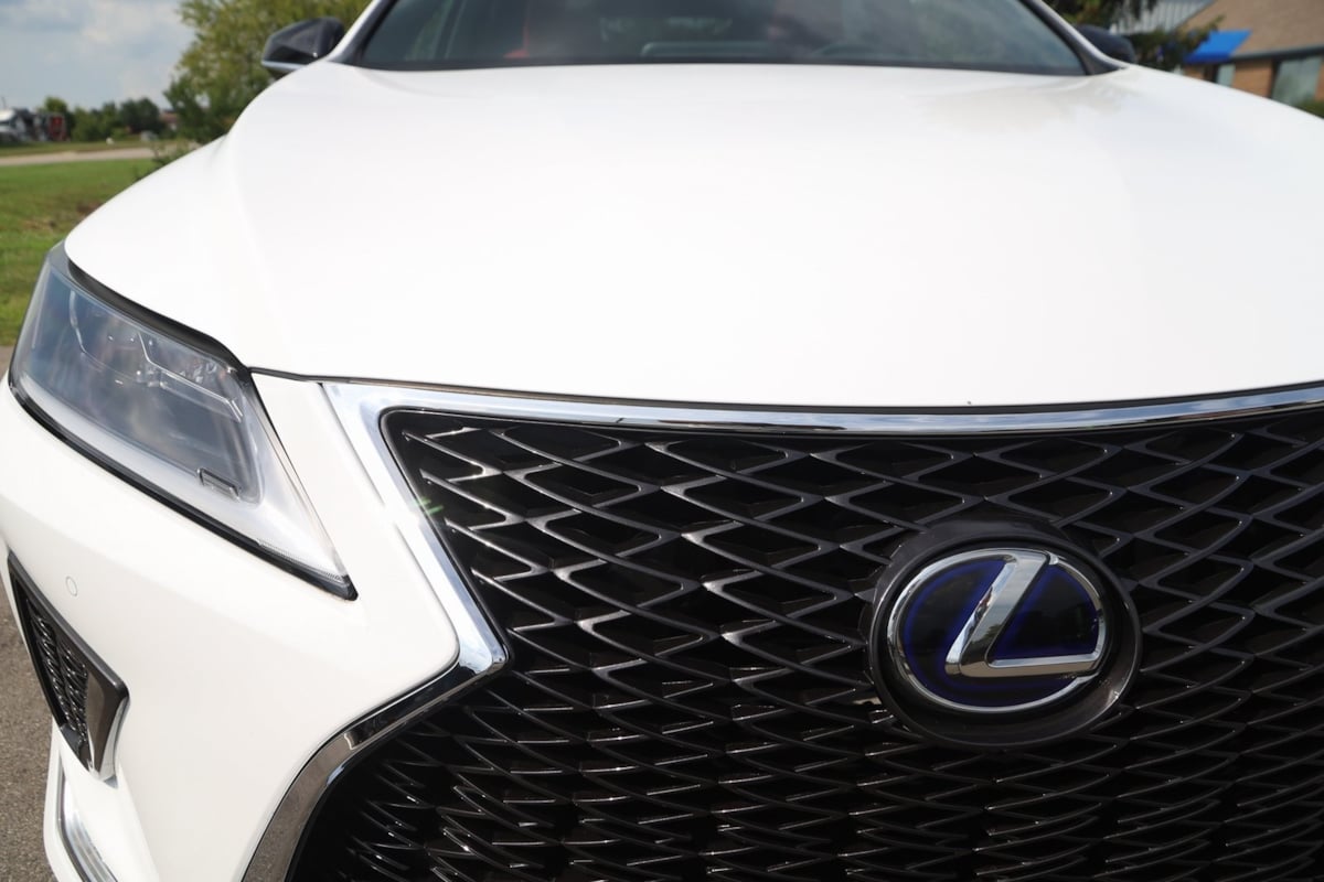 2022 Lexus RX 450h F SPORT photo 47