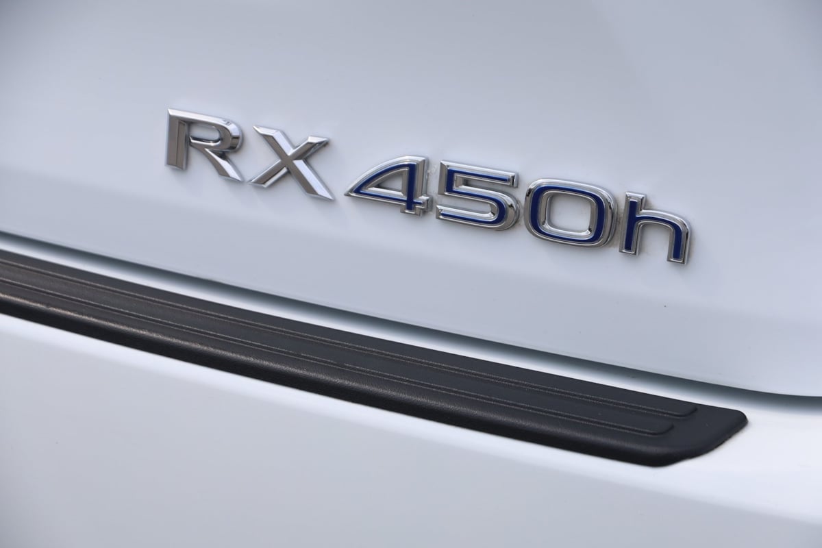 2022 Lexus RX 450h F SPORT photo 54