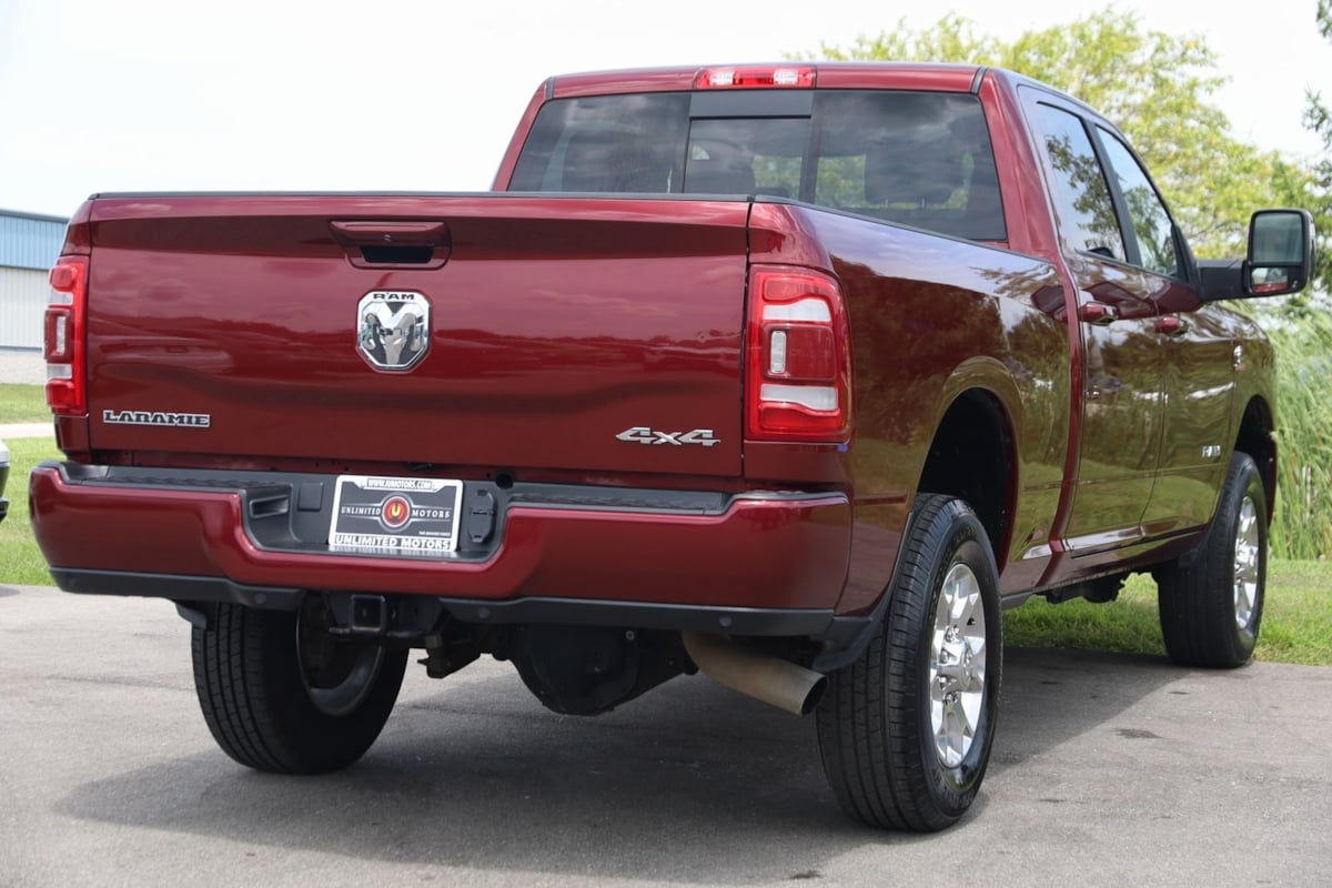 2024 Ram 3500 Laramie photo 3
