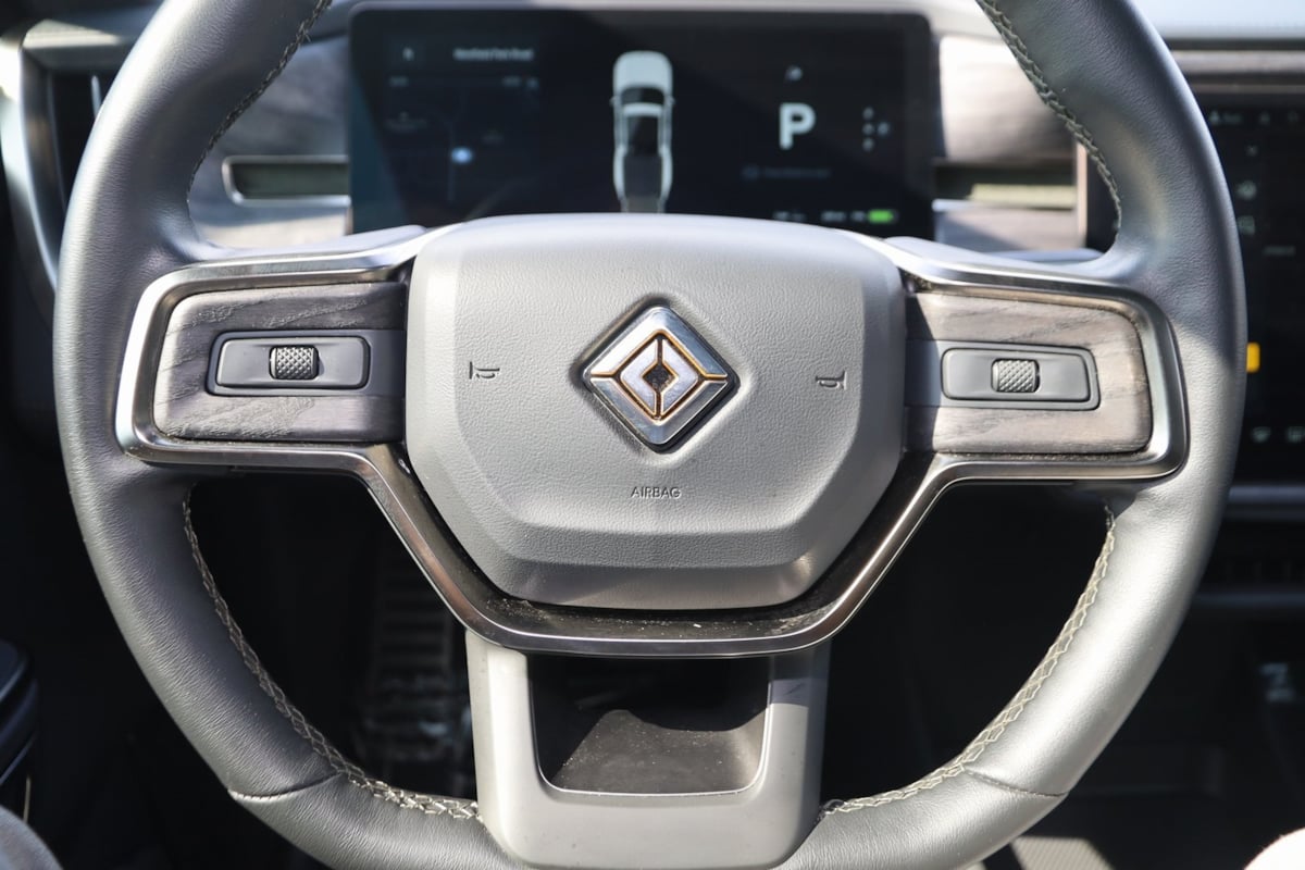 2022 Rivian R1T Adventure photo 41