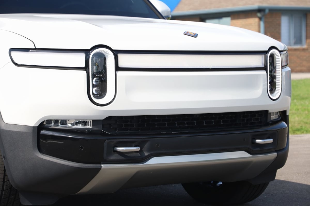 2022 Rivian R1T Adventure photo 43
