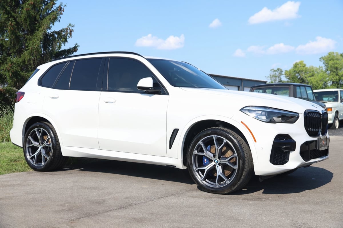 2023 Bmw X5 xDrive40i photo 2