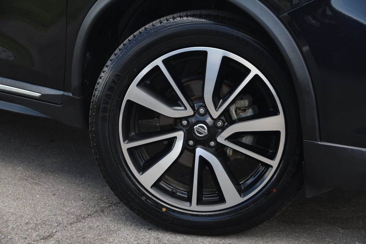 2020 Nissan Rogue SL photo 12