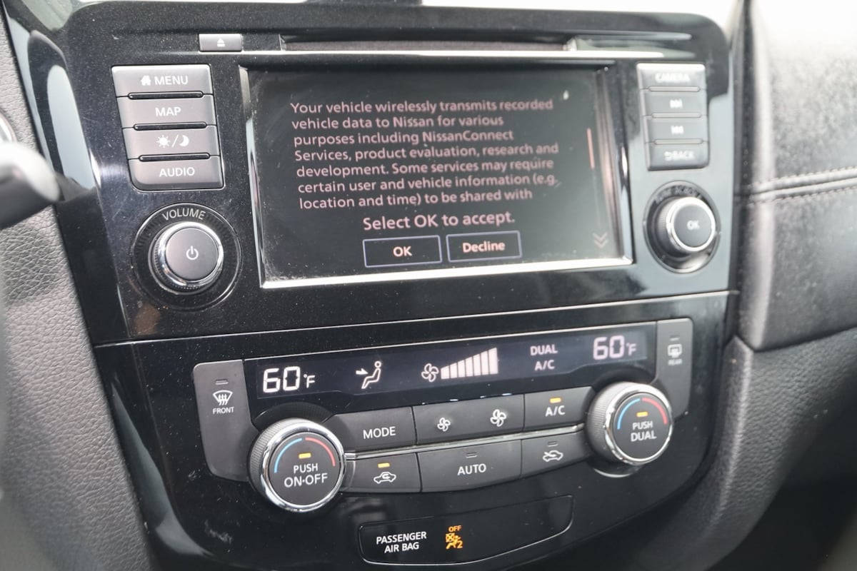 2020 Nissan Rogue SL photo 27
