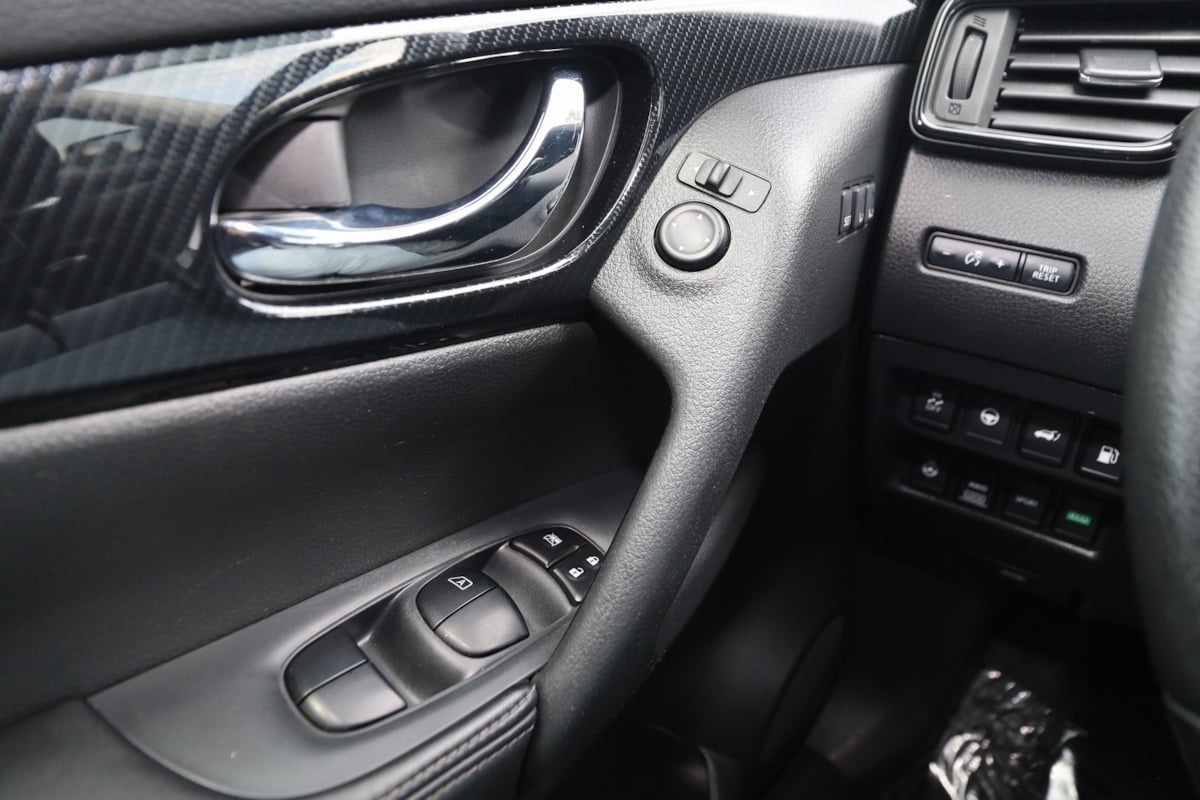 2020 Nissan Rogue SL photo 29