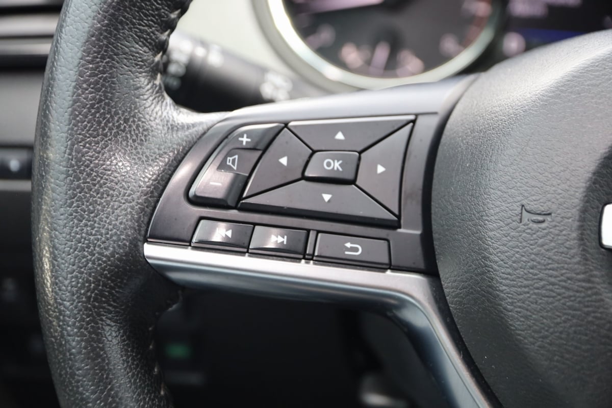 2020 Nissan Rogue SL photo 35