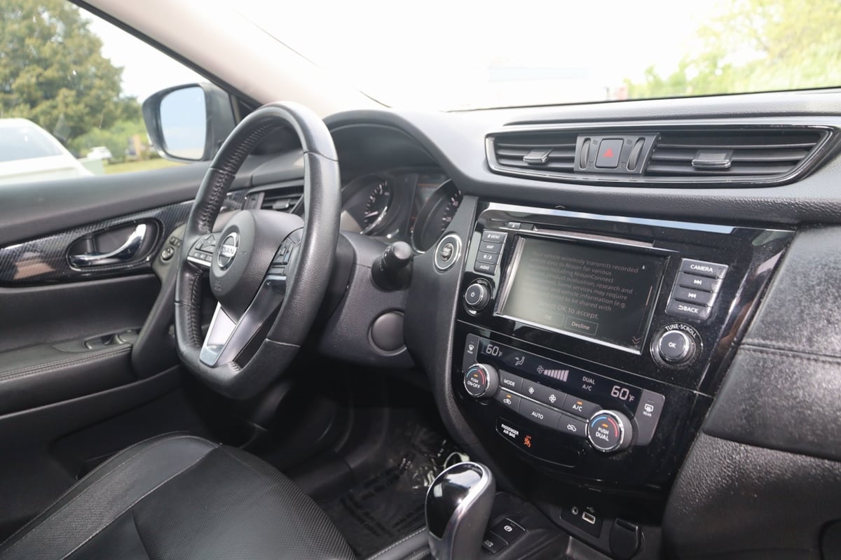 2020 Nissan Rogue SL photo 42