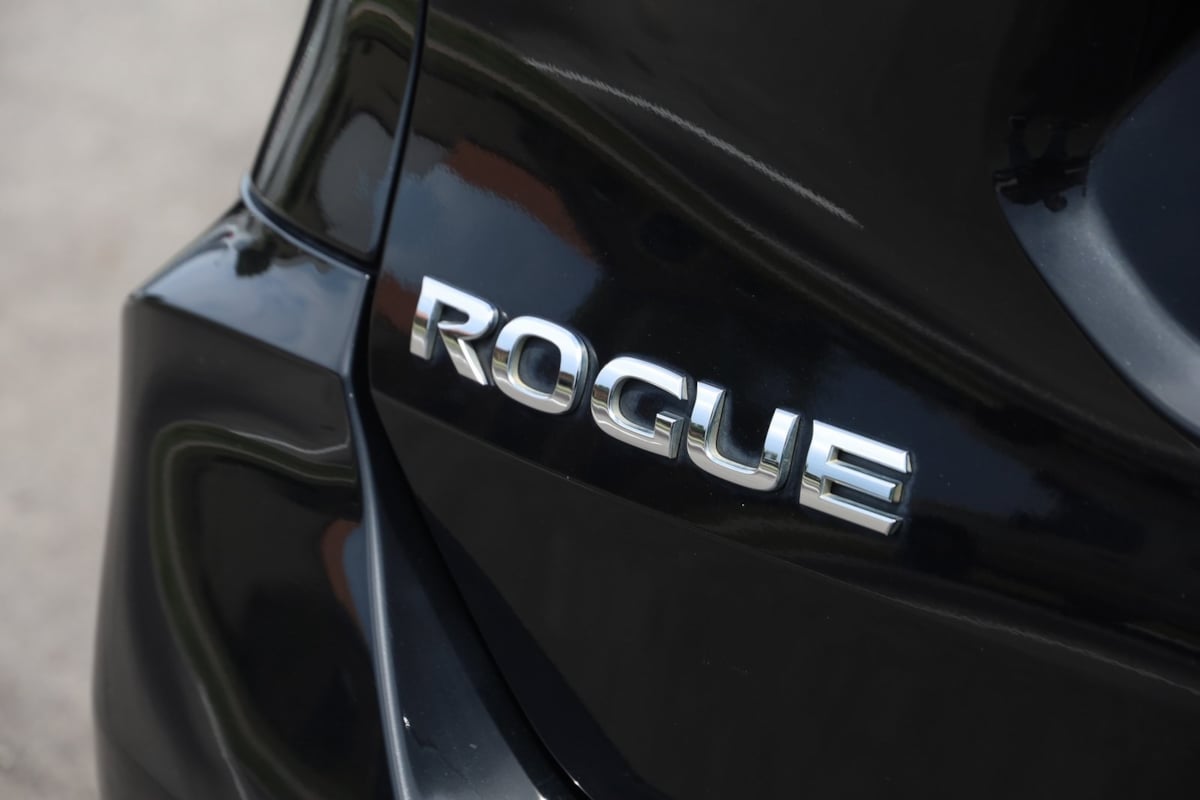 2020 Nissan Rogue SL photo 49