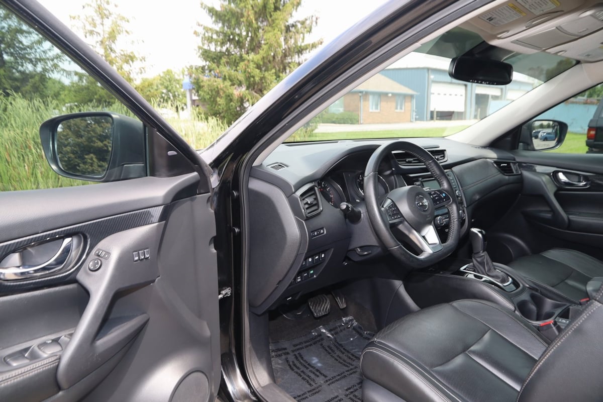 2020 Nissan Rogue SL photo 51