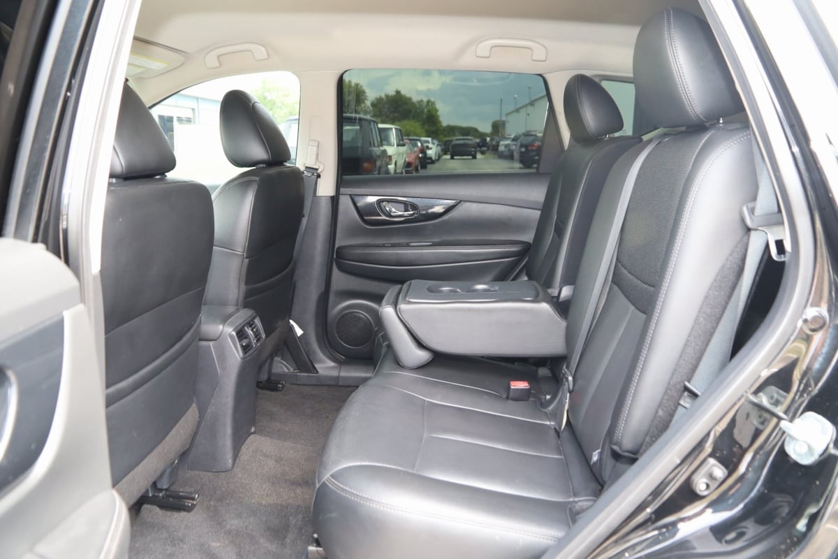 2020 Nissan Rogue SL photo 52