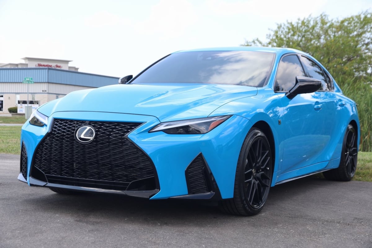 2024 Lexus IS 500 F SPORT Performance photo 5