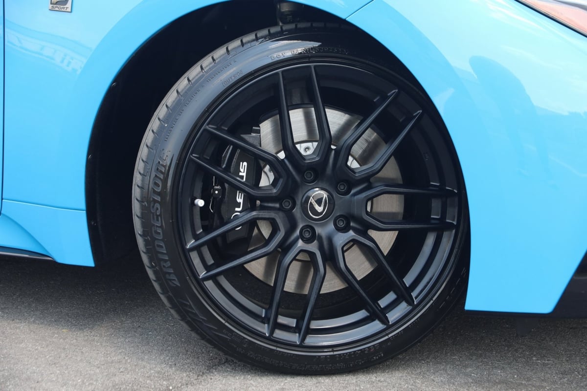 2024 Lexus IS 500 F SPORT Performance photo 16