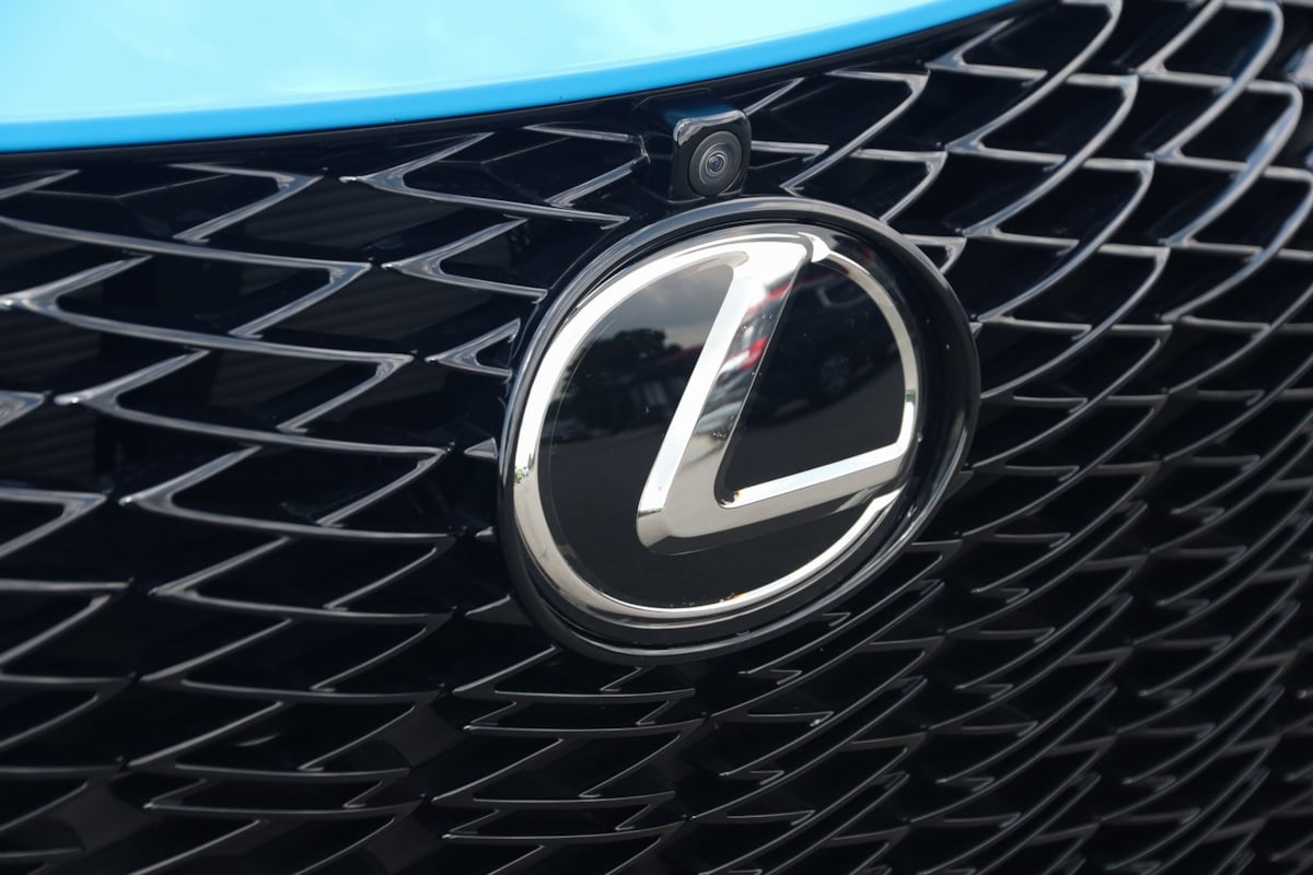 2024 Lexus IS 500 F SPORT Performance photo 18