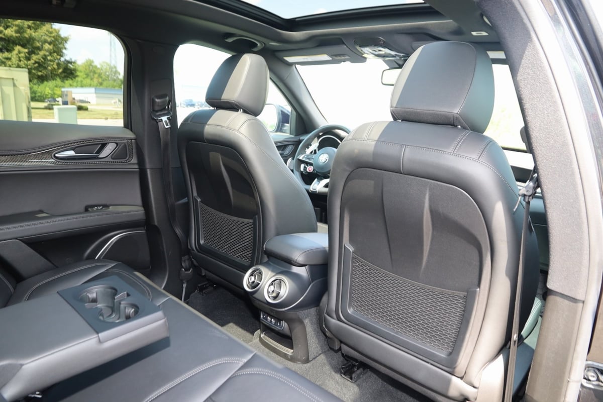 2023 Alfa Romeo Stelvio Quadrifoglio photo 11