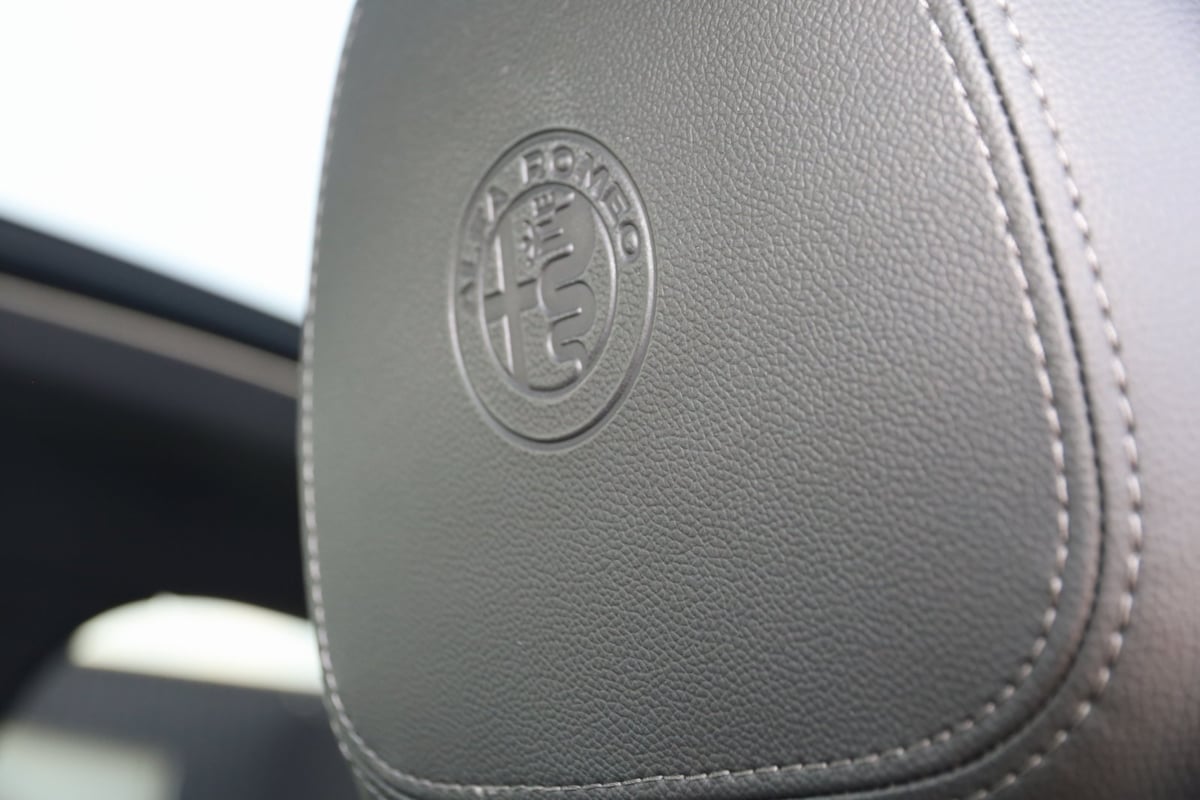 2023 Alfa Romeo Stelvio Quadrifoglio photo 30