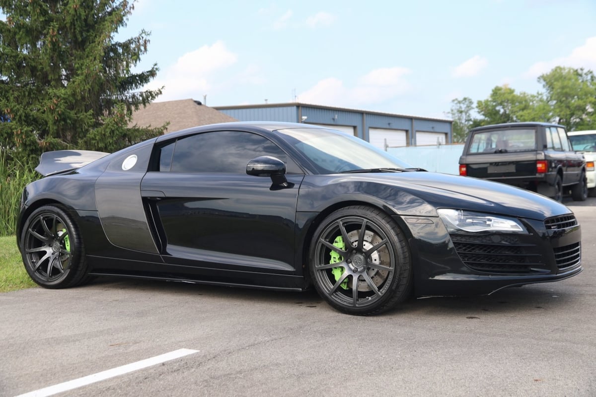2009 Audi R8 photo 2