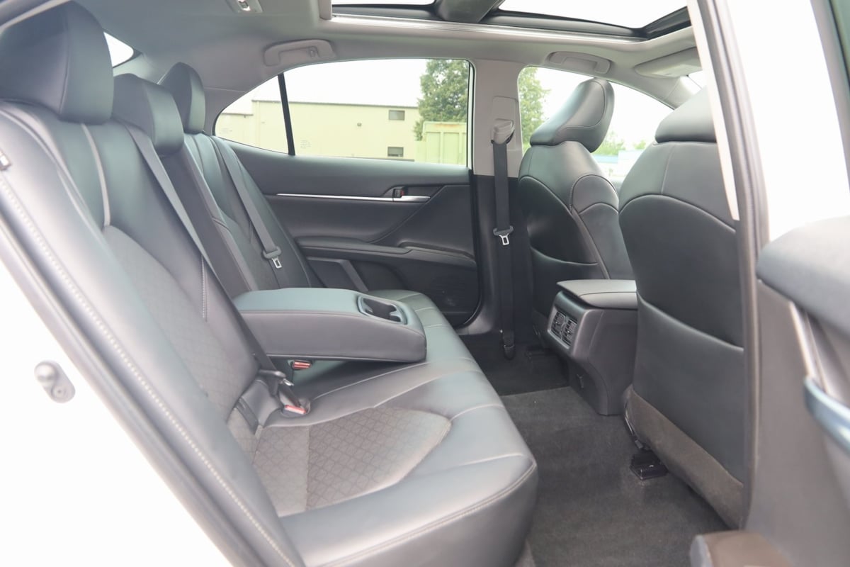 2023 Toyota Camry XSE photo 9