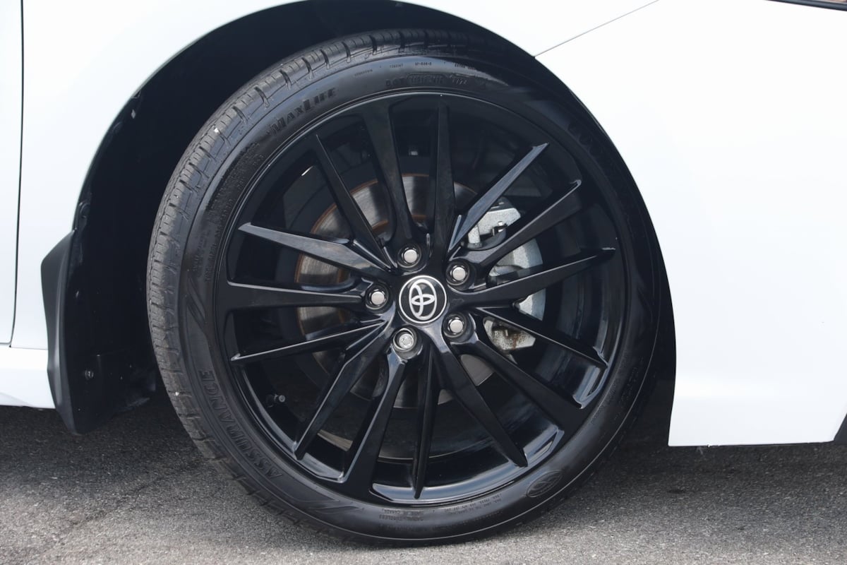 2023 Toyota Camry XSE photo 11