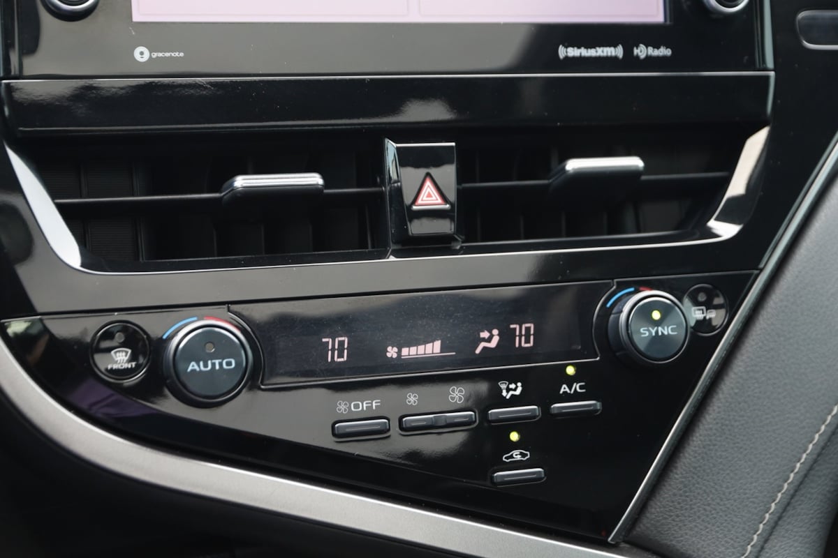 2023 Toyota Camry XSE photo 31