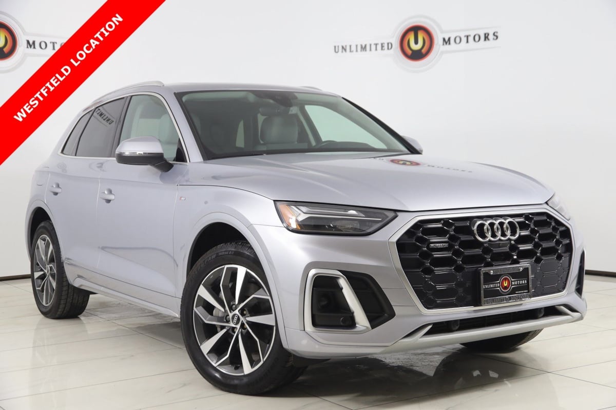 2022 Audi Q5 45 Premium Plus's photo