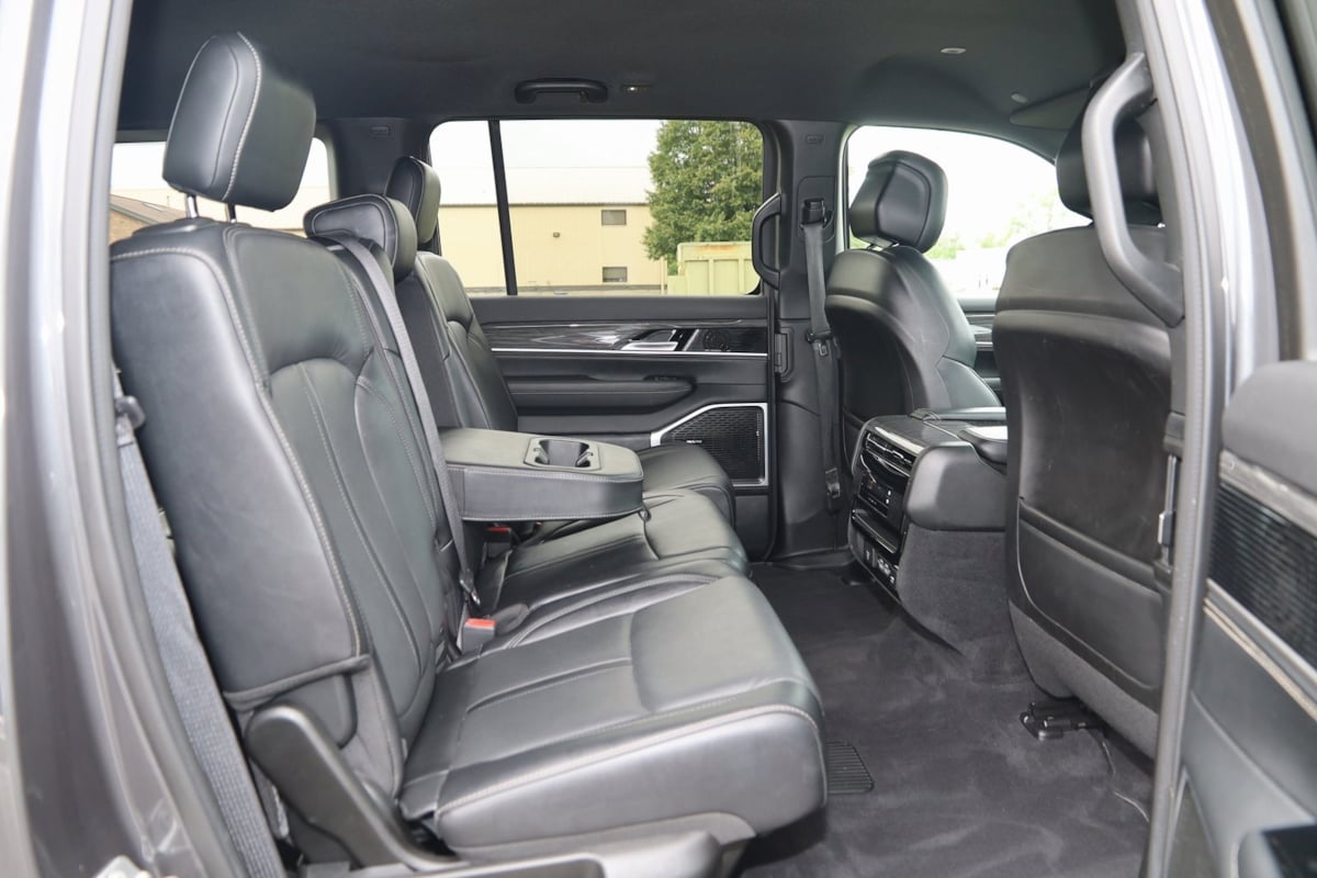 2022 Jeep Wagoneer Series II photo 7