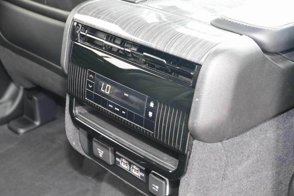 2022 Jeep Wagoneer Series II photo 9