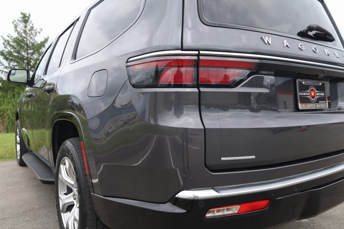 2022 Jeep Wagoneer Series II photo 22
