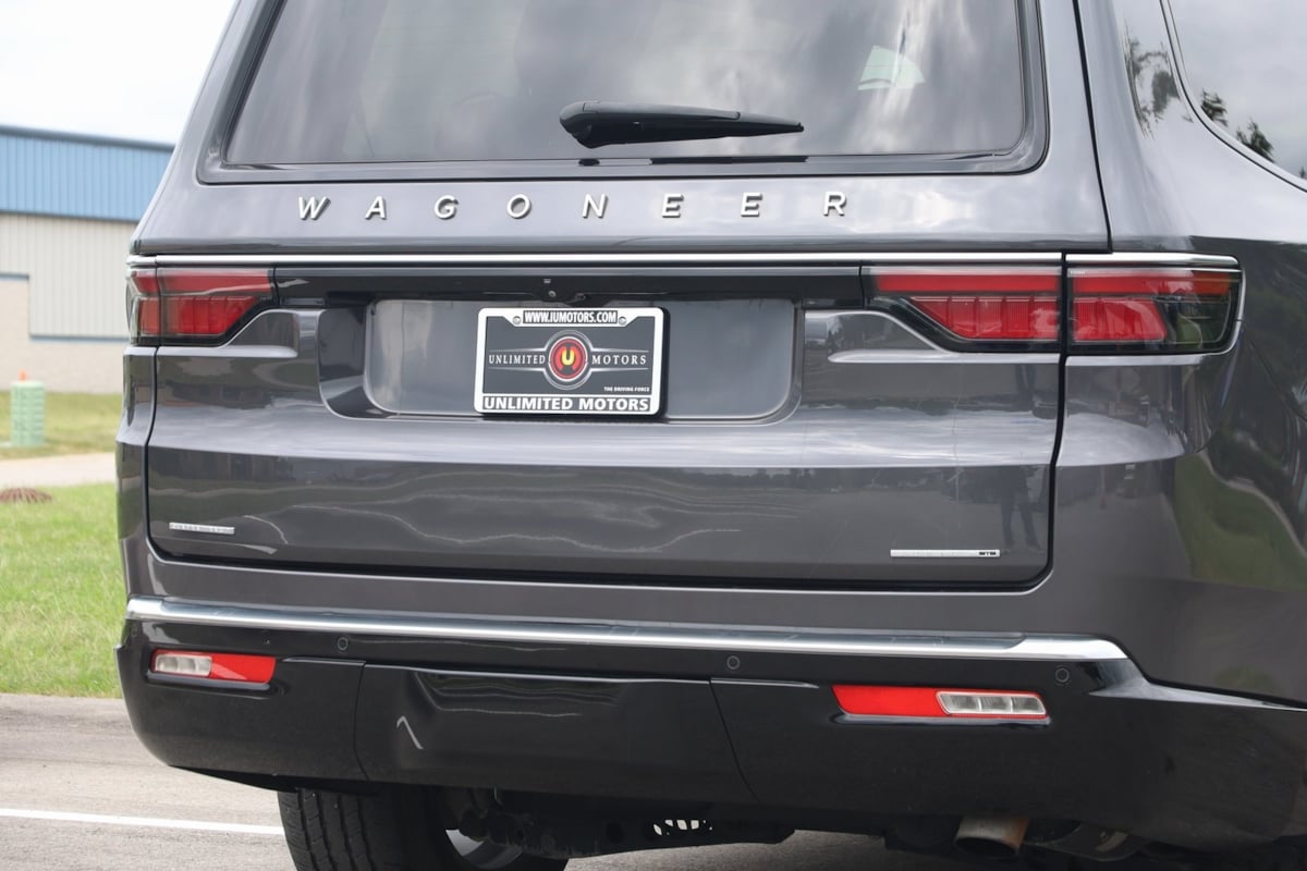 2022 Jeep Wagoneer Series II photo 51
