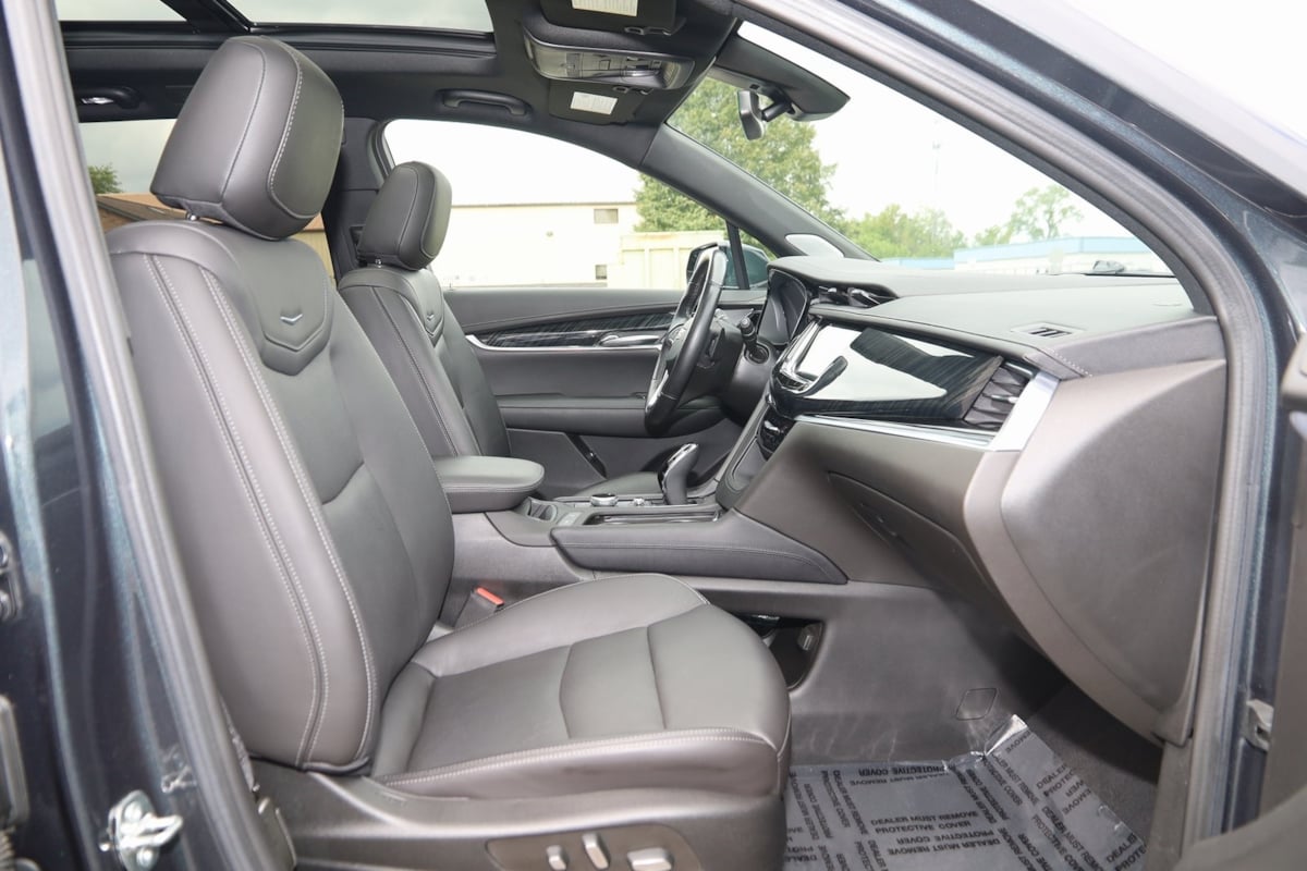 2023 Cadillac XT6 Premium Luxury photo 10