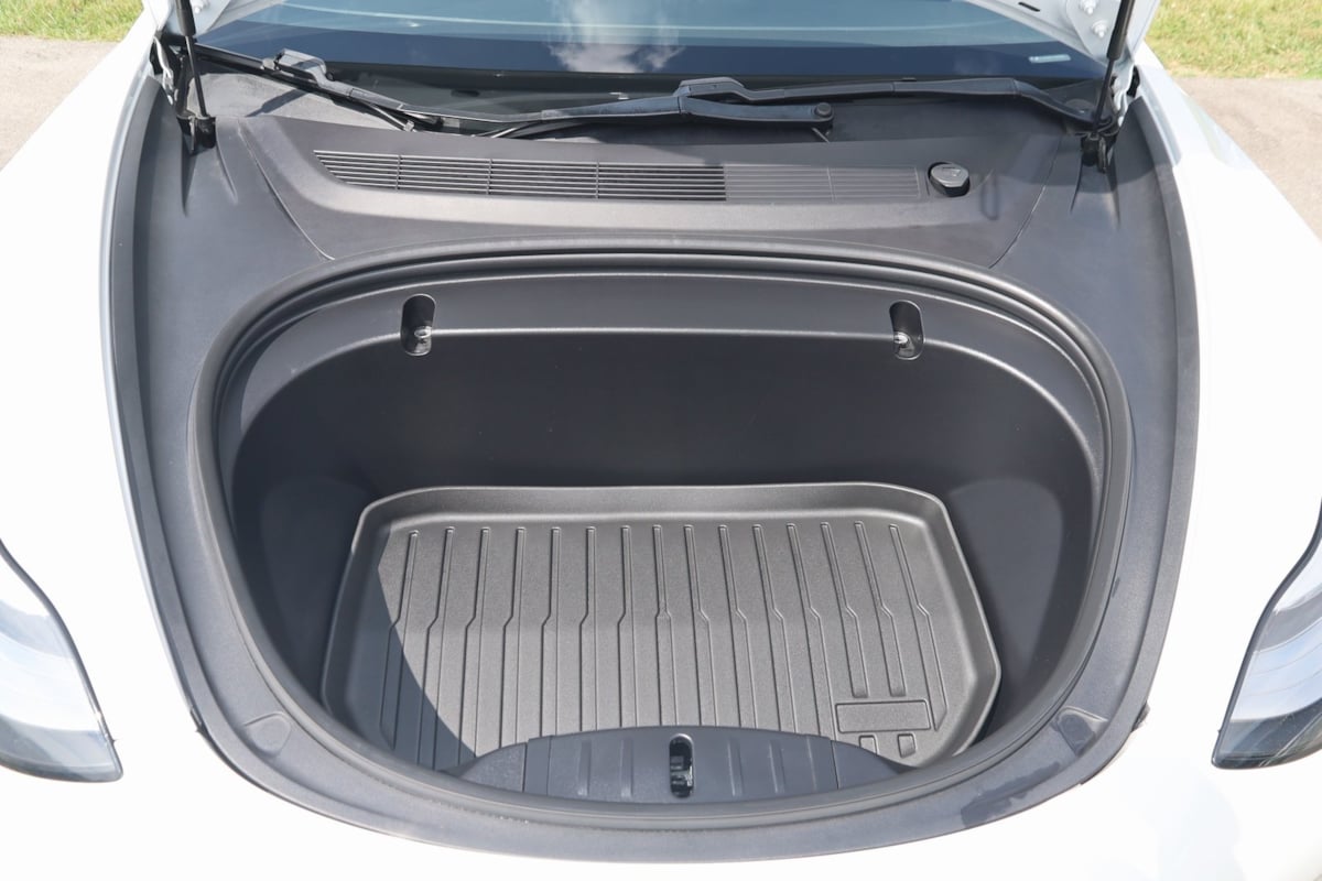 2020 Tesla Model 3 Long Range photo 15