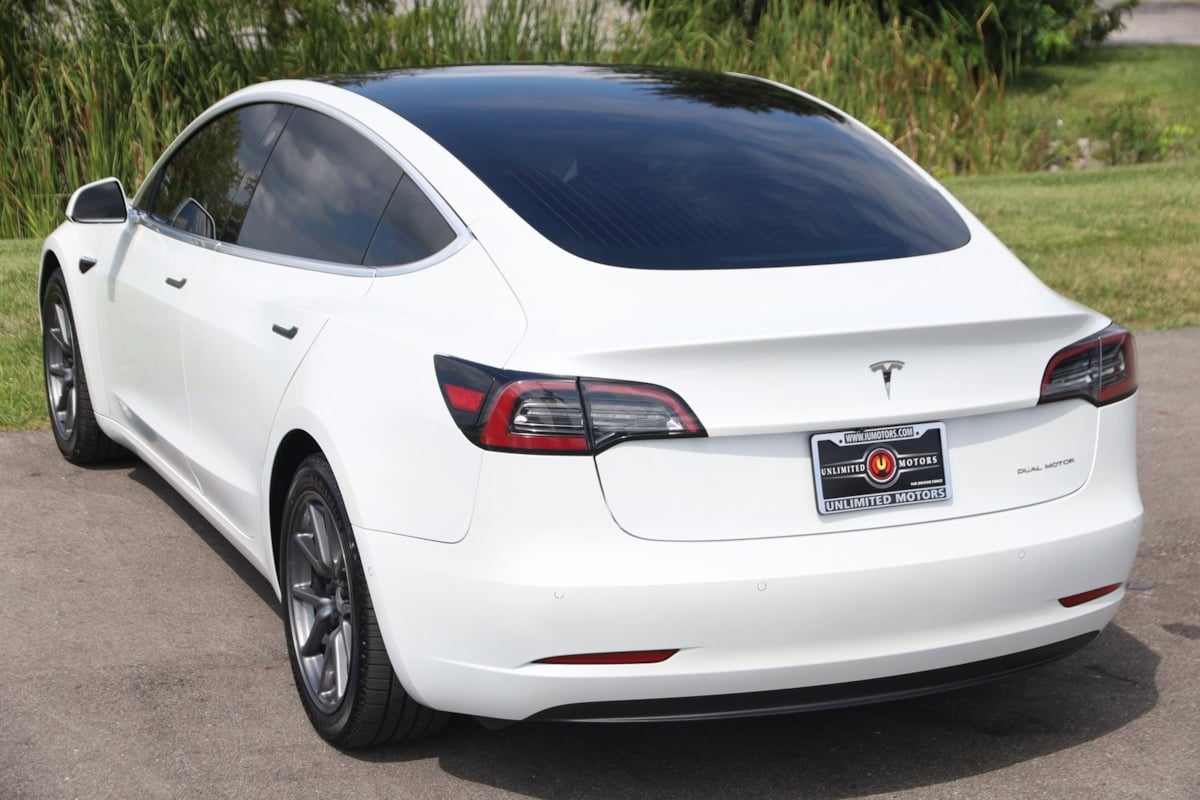 2020 Tesla Model 3 Long Range photo 20