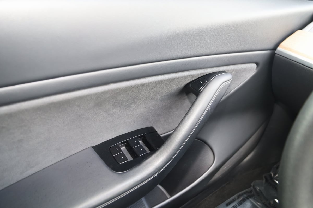 2020 Tesla Model 3 Long Range photo 24