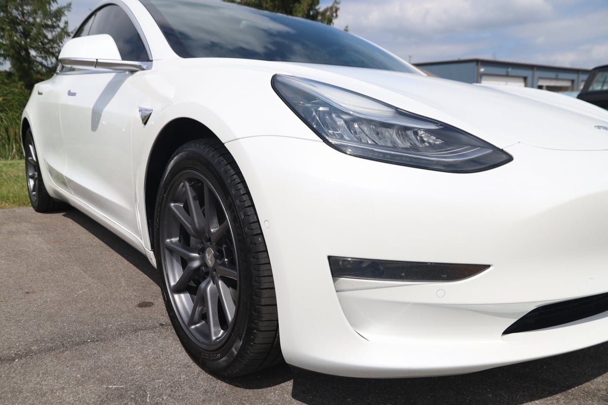 2020 Tesla Model 3 Long Range photo 41