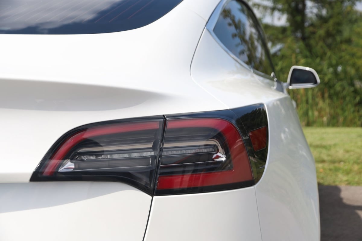 2020 Tesla Model 3 Long Range photo 50