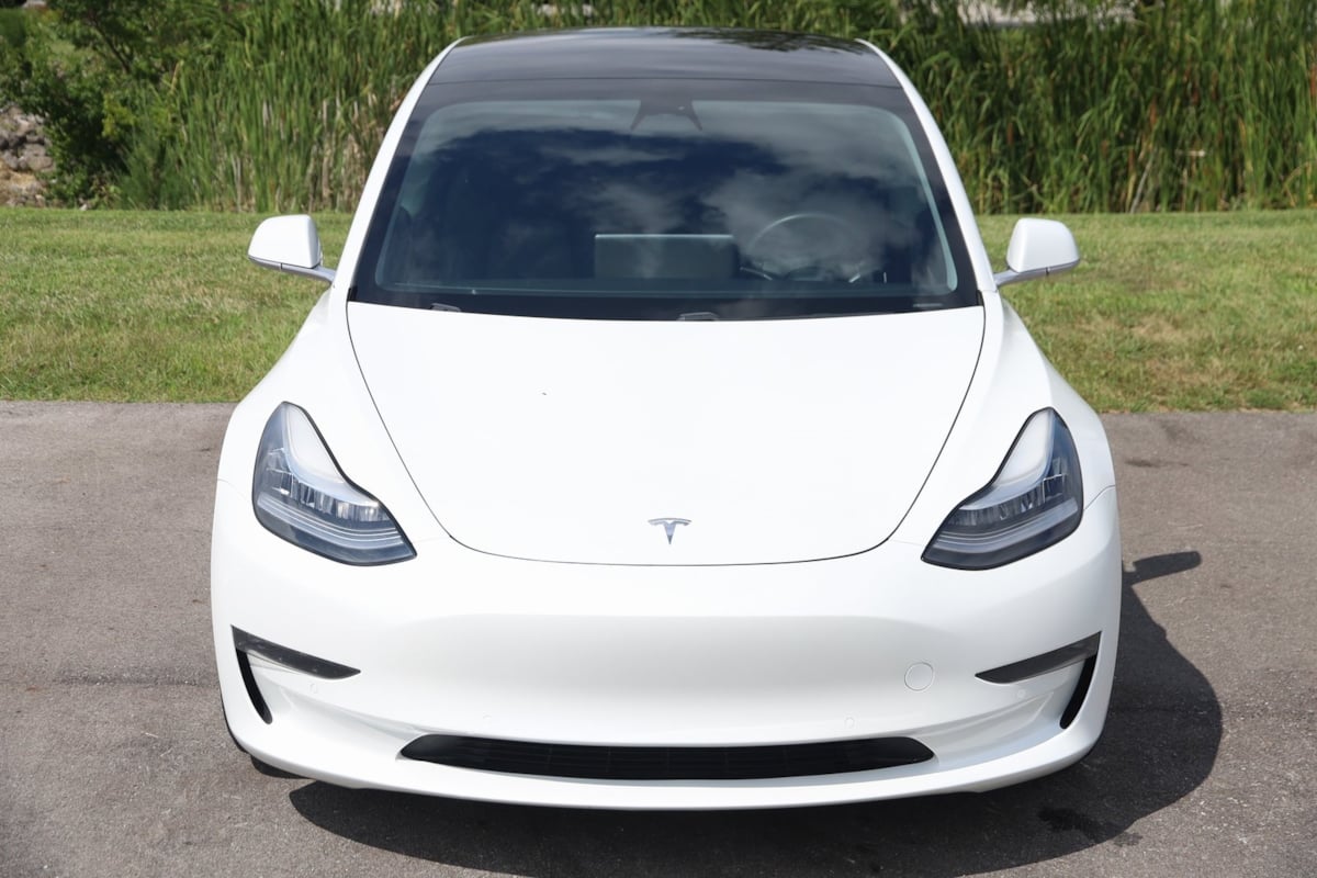 2020 Tesla Model 3 Long Range photo 56