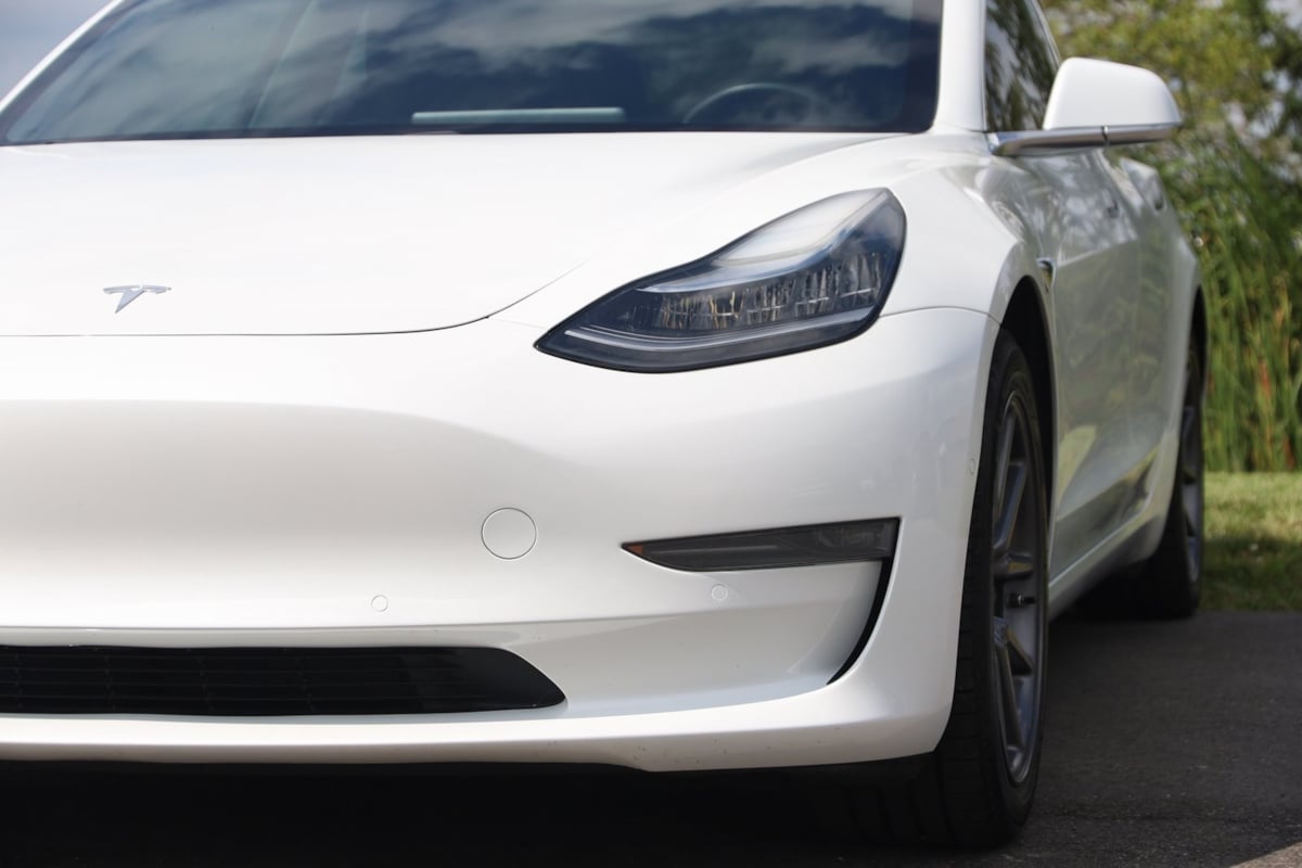 2020 Tesla Model 3 Long Range photo 57