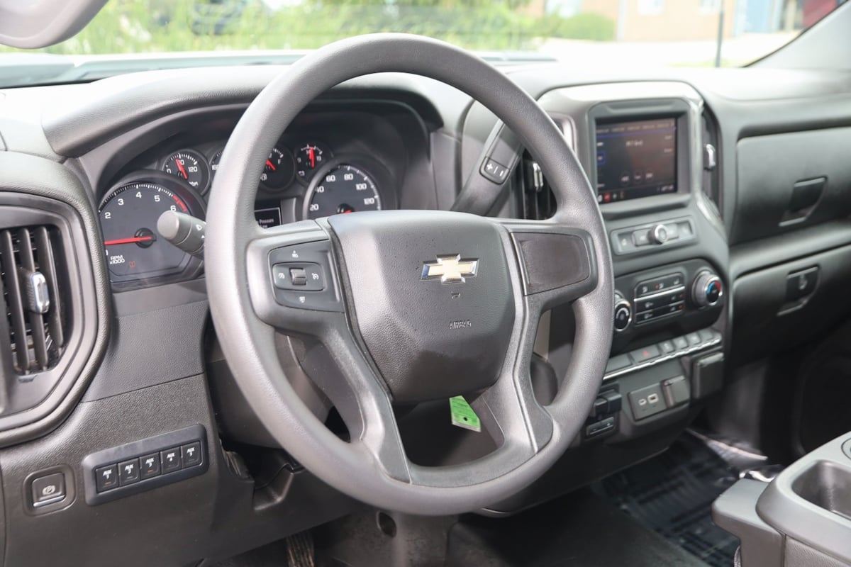 2023 Chevrolet Silverado 3500HD Work Truck photo 3