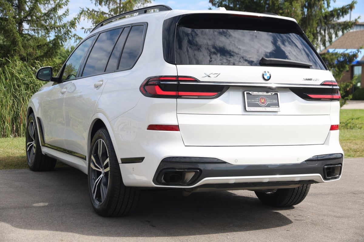 2023 Bmw X7 xDrive40i photo 3