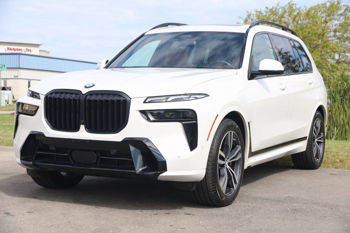 2023 Bmw X7 xDrive40i photo 4