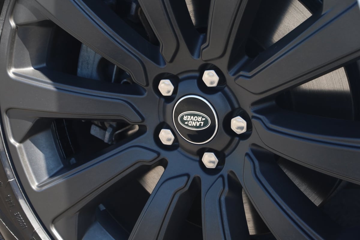 2020 Land Rover Range Rover Velar R-Dynamic HSE photo 7