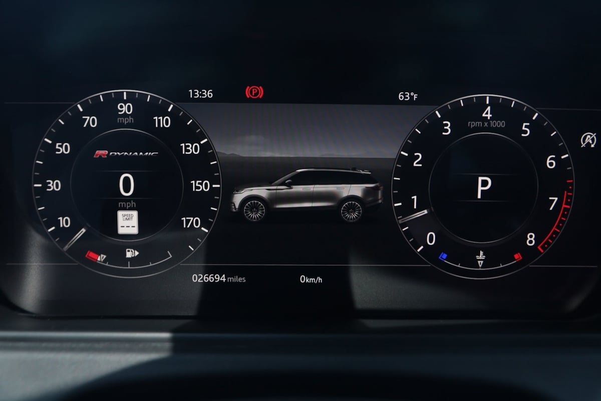 2020 Land Rover Range Rover Velar R-Dynamic HSE photo 11