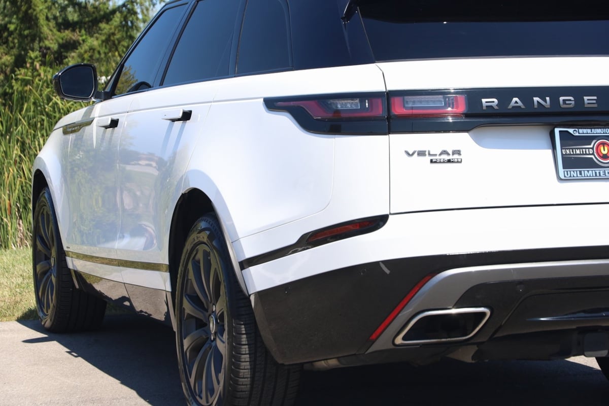 2020 Land Rover Range Rover Velar R-Dynamic HSE photo 17