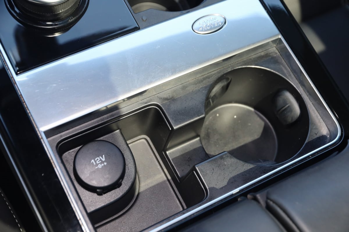 2020 Land Rover Range Rover Velar R-Dynamic HSE photo 23