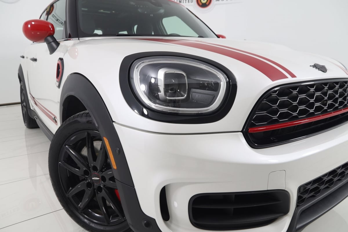 2023 Mini Countryman John Cooper Works Iconic photo 16