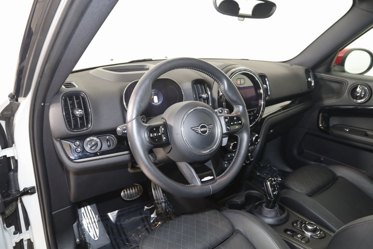 2023 Mini Countryman John Cooper Works Iconic photo 27