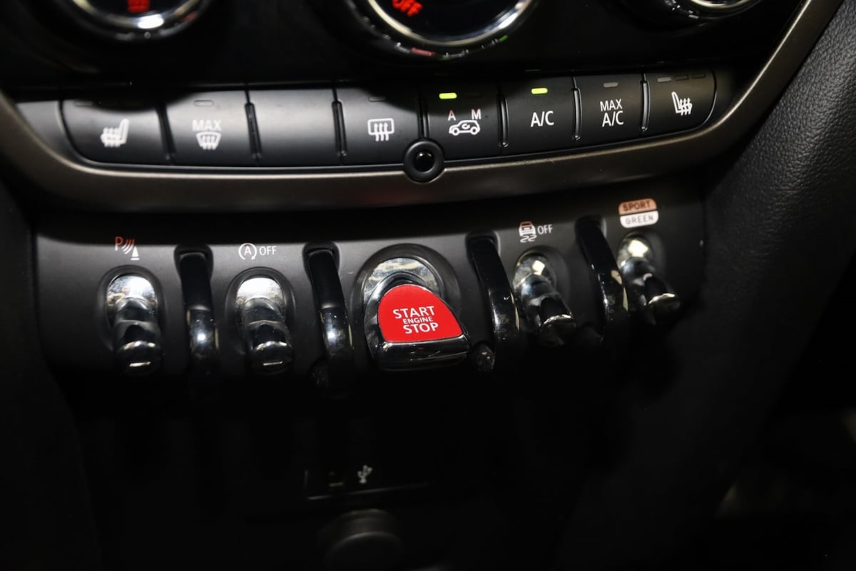 2023 Mini Countryman John Cooper Works Iconic photo 32