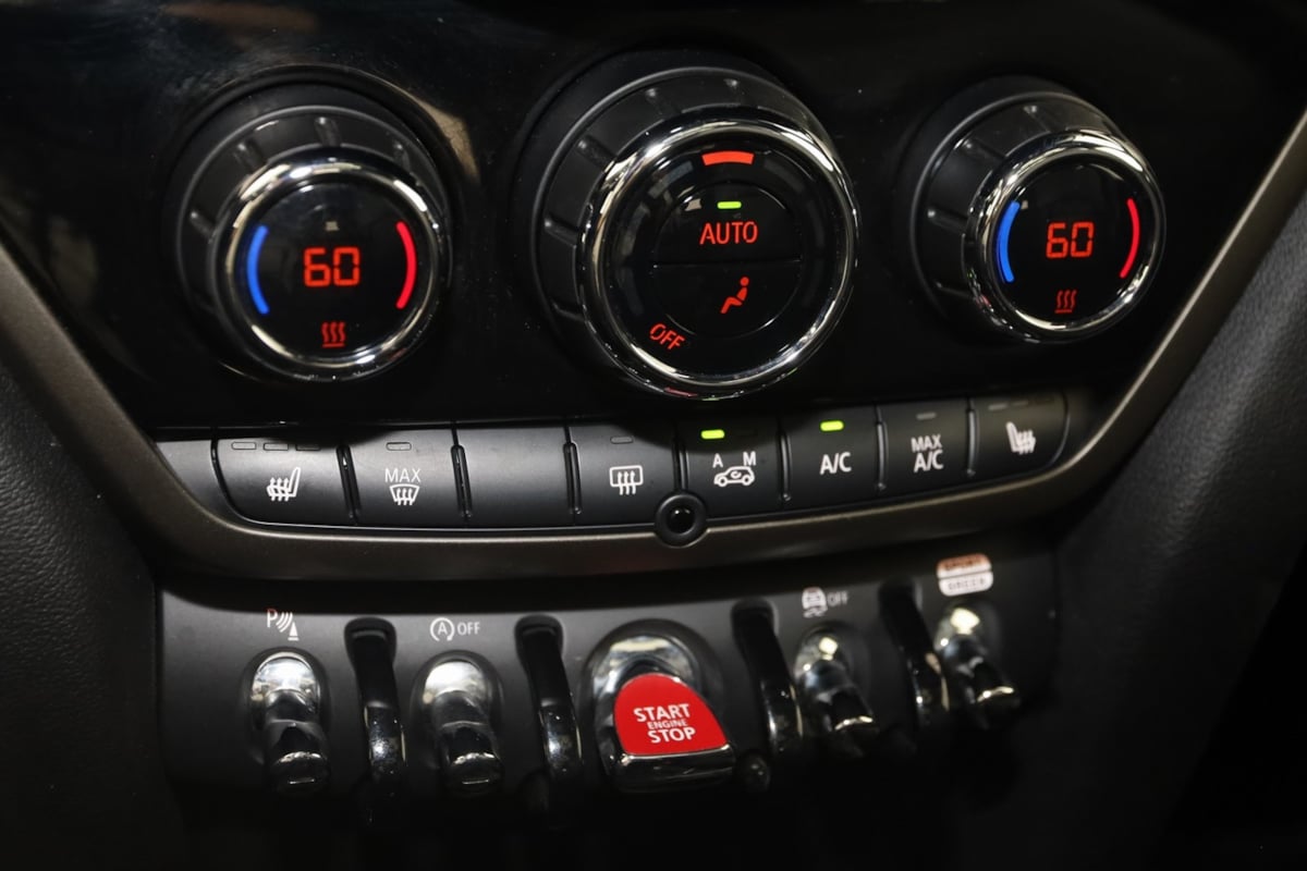 2023 Mini Countryman John Cooper Works Iconic photo 33