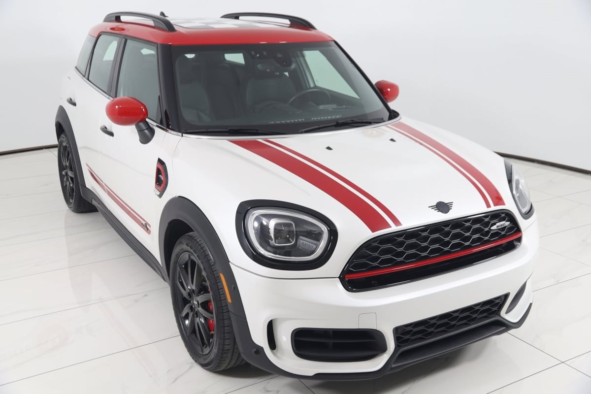2023 Mini Countryman John Cooper Works Iconic photo 48