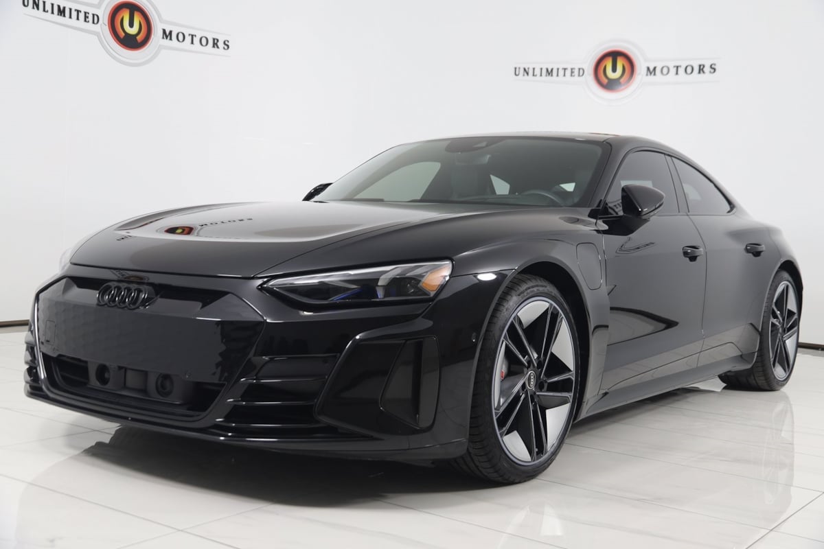 2024 Audi RS e-tron GT Base photo 3